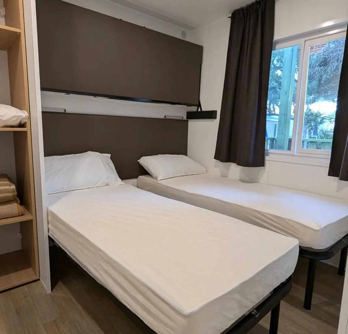 Villaggio Camping Torre Del Porticciolo Porto Conte 4*,  Ιταλία